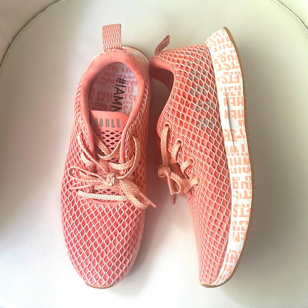 NoBull Mesh Runners Wells Pink Peach Women’s Size 9 Men’s Size 7.5